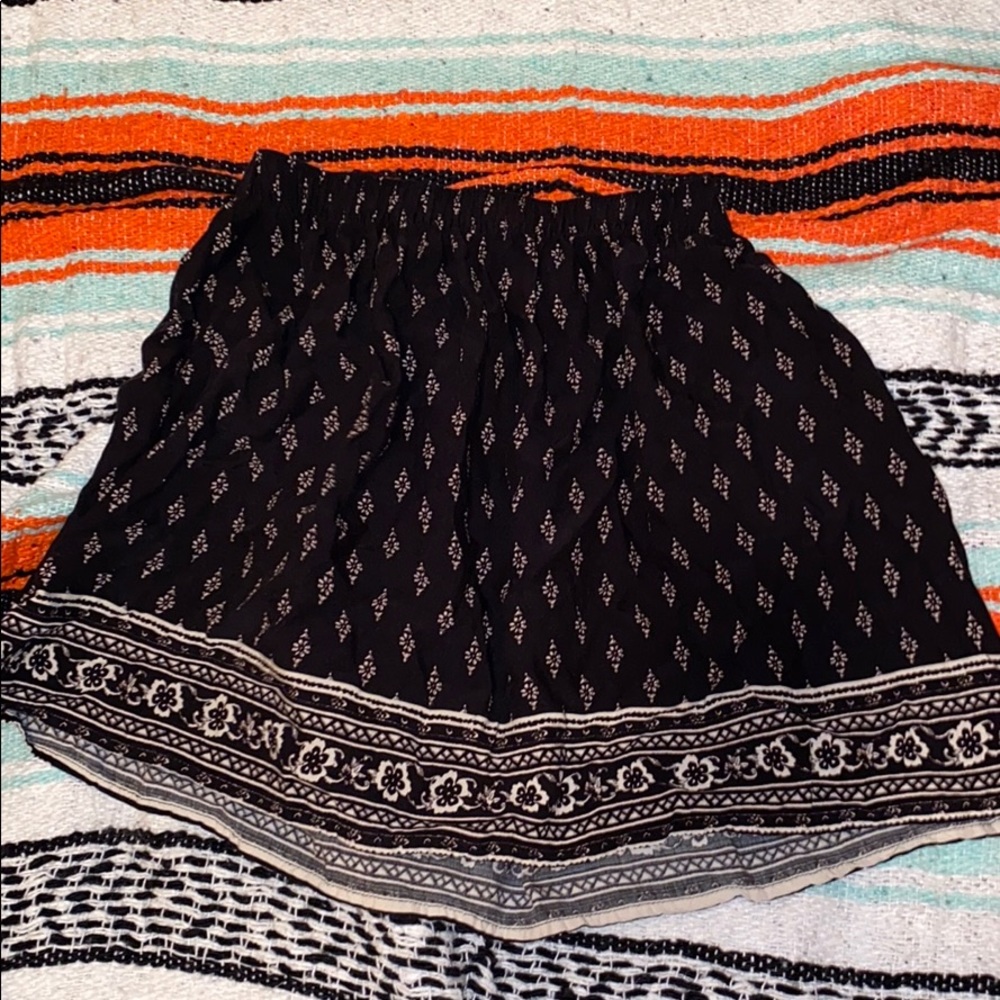 Floral Aztec Skirt -Hollister